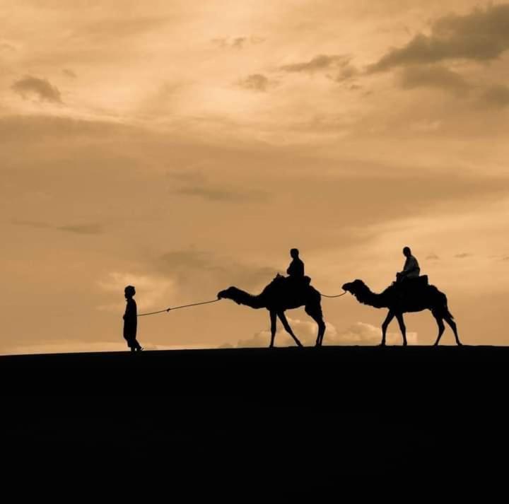 Sunset Camp Merzouga Buitenkant foto